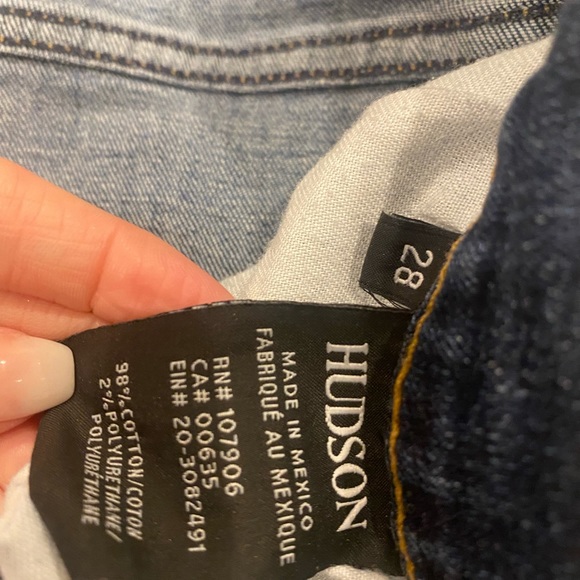 Hudson Midrise Distressed jeans - Picture 2 of 4